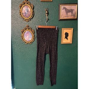 Lululemon Align HR 25” Leggings Size 4 Black Patterned